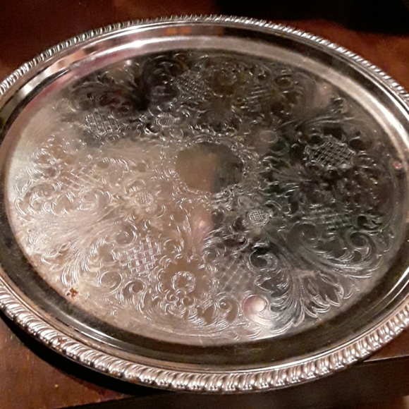 Chrome plated Other - 12.5" Round CHROME  PLATED  SERVING  PLATTER.